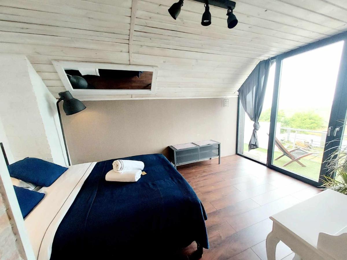 House Of Freedom With Sea View Sauna And Jacuzzi Oslonino Екстер'єр фото